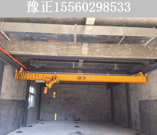 福建漳州集装箱龙门吊出租公司 龙门吊安装时需要考虑的关键因素